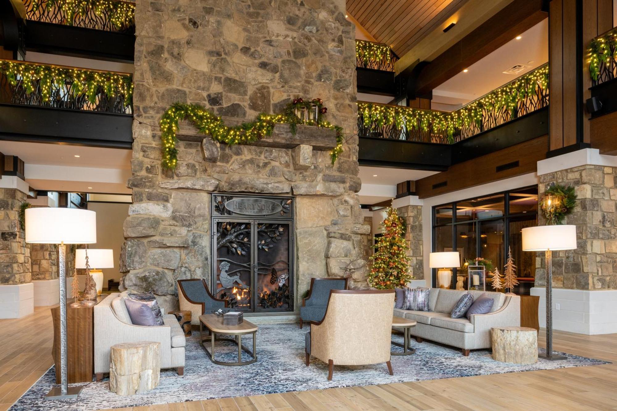 Dollywood'S Heartsong Lodge & Resort Pigeon Forge Esterno foto